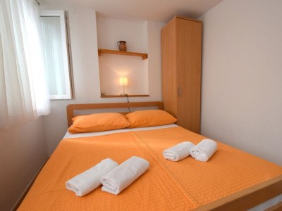 Apartment One bedroom apartment with terrace Čižići, Krk A-20348-c - Outdoor photo 8