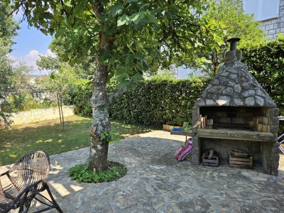 Apartment One bedroom apartment with terrace and sea view Malinska, Krk A-20367-a - Outdoor photo 2