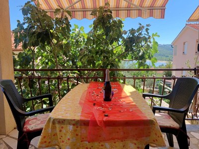 Apartment One bedroom apartment with balcony and sea view Čižići, Krk A-19214-b - Outdoor photo 24