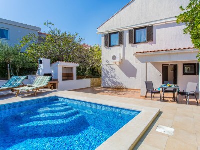 Apartment One bedroom apartment with terrace Šilo, Krk A-18677-a - Outdoor photo 10