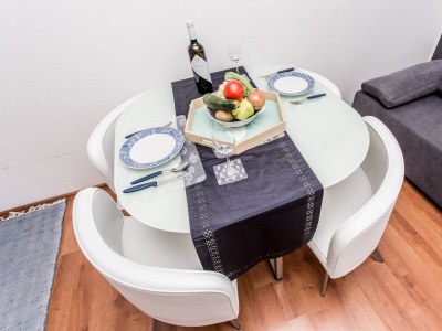 Apartment One bedroom apartment with terrace Šilo, Krk A-18677-a - Outdoor photo 17