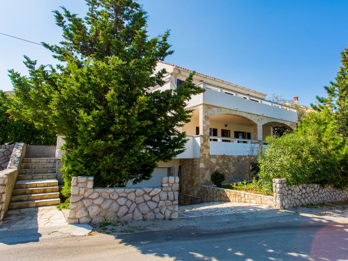 Apartment Two bedroom apartment with terrace Šilo, Krk A-18677-b - Outdoor photo 5