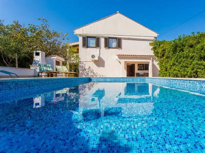 Apartment Two bedroom apartment with terrace Šilo, Krk A-18677-b in Šilo - Apartment