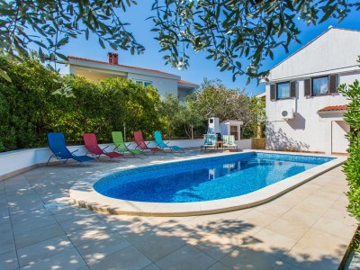 Apartment Two bedroom apartment with terrace Šilo, Krk A-18677-b - Outdoor photo 3