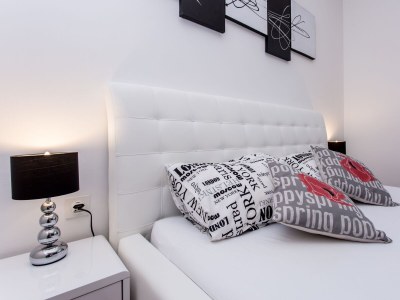 Apartment Two bedroom apartment with terrace Šilo, Krk A-18677-b - Outdoor photo 27