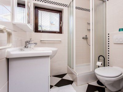 Apartment Two bedroom apartment with terrace Šilo, Krk A-18677-b - Outdoor photo 28