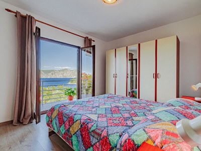 Apartment Three bedroom apartment with terrace and sea view Račišće, Korčula A-20001-a - Outdoor photo 10