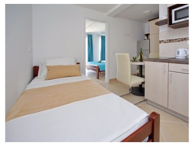 Apartment One bedroom apartment near beach Zadar - Diklo, Zadar A-21005-b - Outdoor photo 6