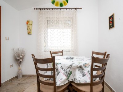 Apartment Two bedroom apartment with balcony and sea view Posedarje, Novigrad A-21123-a - Outdoor photo 18