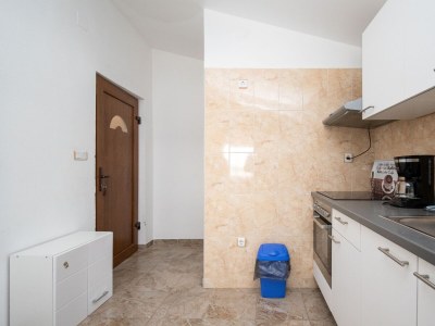 Apartment Two bedroom apartment with balcony and sea view Posedarje, Novigrad A-21123-a - Outdoor photo 33