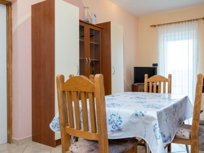 Apartment Three bedroom apartment with terrace and sea view Posedarje, Novigrad A-21123-b - Outdoor photo 20
