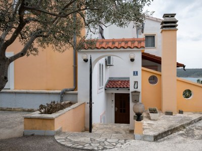 Holiday room with air-conditioning Posedarje, Novigrad S-21123-a - Outdoor photo 5