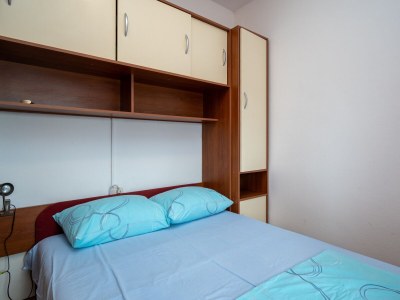 Holiday room with air-conditioning Posedarje, Novigrad S-21123-a - Outdoor photo 13
