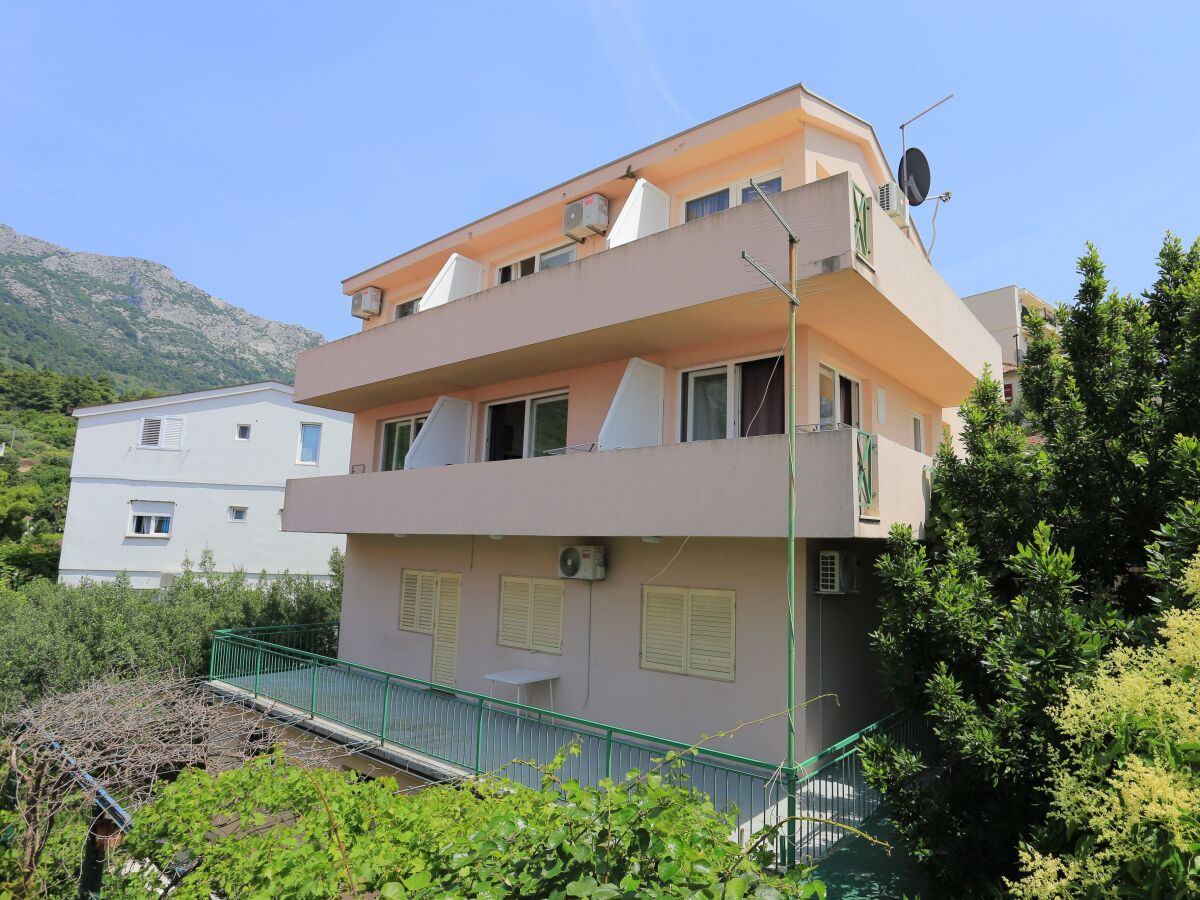 Apartment One bedroom apartment with balcony and sea view Gradac, Makarska A-21172-a - Outdoor photo 2