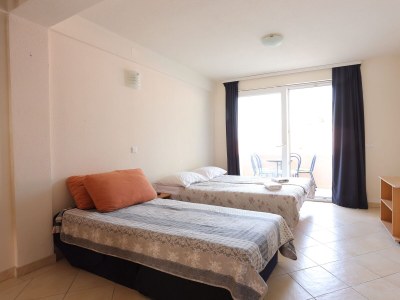 Apartment One bedroom apartment with balcony and sea view Gradac, Makarska A-21172-a - Outdoor photo 9