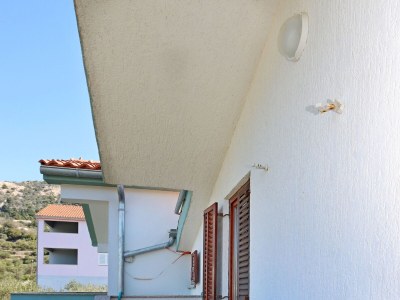 Apartment Two bedroom apartment with balcony and sea view Mundanije, Rab A-21543-a - Outdoor photo 31