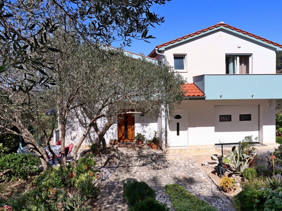 Apartment Studio flat with terrace Mundanije, Rab AS-21543-a - Outdoor photo 4