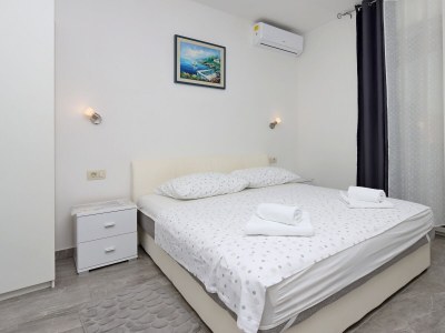 Apartment Studio flat with terrace Mundanije, Rab AS-21543-a - Outdoor photo 18