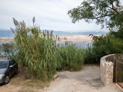Apartment Two bedroom apartment with terrace and sea view Sveti Marko, Pag A-21654-c - Outdoor photo 6
