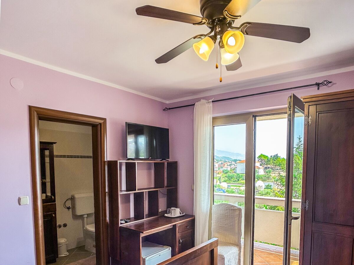 Holiday room with balcony Palit, Rab S-21755-b - Outdoor photo 5