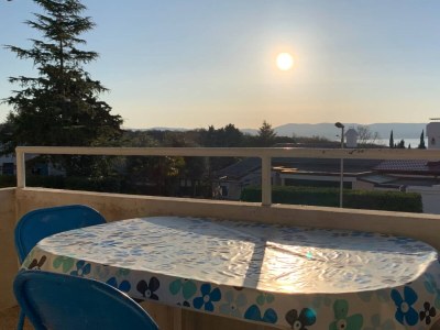 Apartment Studio flat with balcony and sea view Njivice, Krk AS-21770-a - Outdoor photo 12