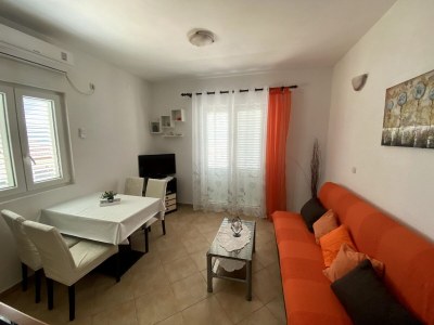 Apartment One bedroom apartment with balcony and sea view Lopar, Rab A-21881-b - Outdoor photo 13