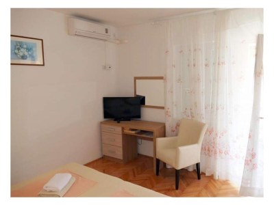 Apartment One bedroom apartment with balcony and sea view Supetarska Draga - Donja, Rab A-22365-a - Outdoor photo 9