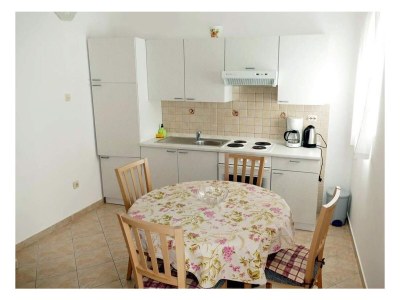 Apartment One bedroom apartment with balcony Supetarska Draga - Donja, Rab A-22365-c - Outdoor photo 8