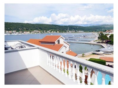 Apartment Two bedroom apartment with terrace and sea view Supetarska Draga - Donja, Rab A-22365-e - Outdoor photo 31