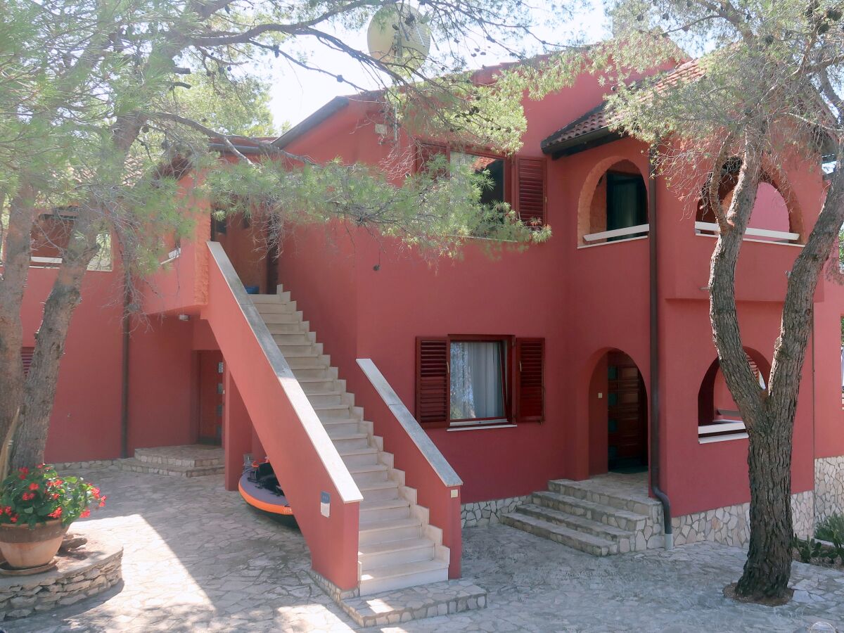 Apartment Two bedroom apartment with balcony and sea view Lovište, Pelješac A-22220-b