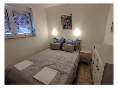 Apartment Two bedroom apartment with balcony and sea view Barbat, Rab A-22251-a - Outdoor photo 11