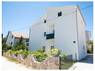 Apartment Two bedroom apartment with balcony Kaštel Kambelovac, Kaštela A-22444-b - Outdoor photo 5