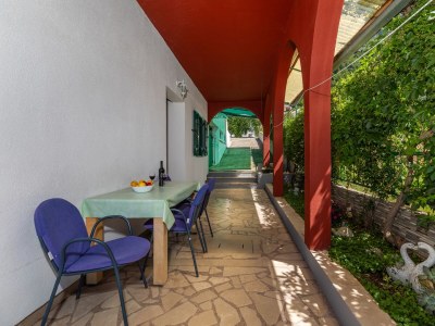 Apartment Two bedroom apartment with terrace and sea view Brist, Makarska A-22463-a - Outdoor photo 22