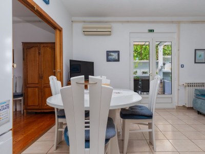 Apartment One bedroom apartment with terrace and sea view Brist, Makarska A-22463-b - Outdoor photo 9