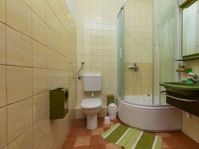 Apartment Two bedroom apartment with terrace and sea view Brist, Makarska A-22463-c - Outdoor photo 13