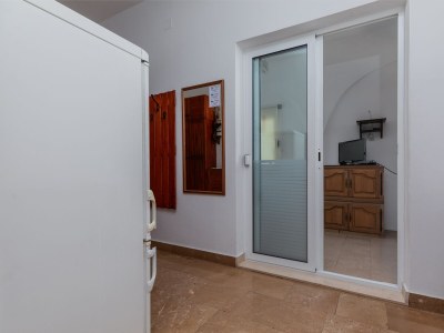 Apartment Two bedroom apartment with terrace and sea view Brist, Makarska A-22463-c - Outdoor photo 17