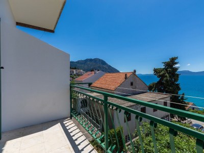 Apartment Two bedroom apartment with terrace and sea view Brist, Makarska A-22463-c - Outdoor photo 22