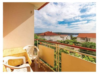 Apartment Two bedroom apartment with balcony and sea view Barbat, Rab A-22498-a - Outdoor photo 12