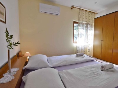 Apartment Two bedroom apartment with terrace Zambratija, Umag A-22658-b - Outdoor photo 12