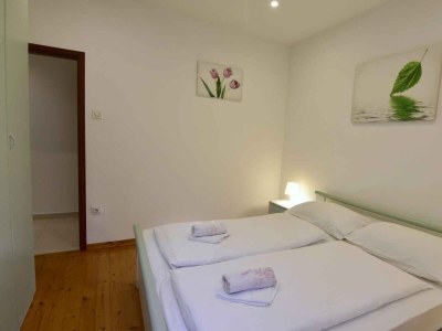Apartment Two bedroom apartment with terrace Zambratija, Umag A-22658-b - Outdoor photo 13