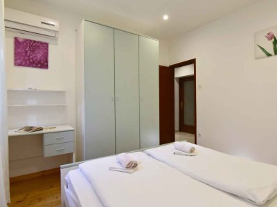 Apartment Two bedroom apartment with terrace Zambratija, Umag A-22658-b - Outdoor photo 14