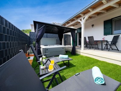 Holiday house Two bedroom house with terrace Dugi Rat, Omiš K-23046 - Outdoor photo 8