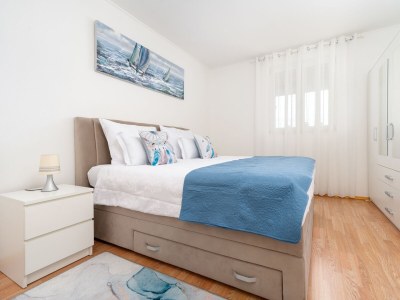 Holiday house Two bedroom house with terrace Dugi Rat, Omiš K-23046 - Outdoor photo 16