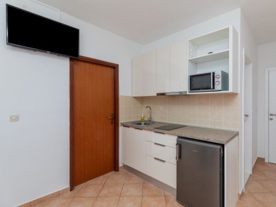 Apartment One bedroom apartment with balcony and sea view Lokva Rogoznica, Omiš A-23105-a - Outdoor photo 17