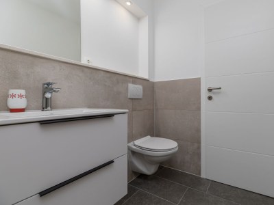 Apartment One bedroom apartment with balcony and sea view Lokva Rogoznica, Omiš A-23105-a - Outdoor photo 24