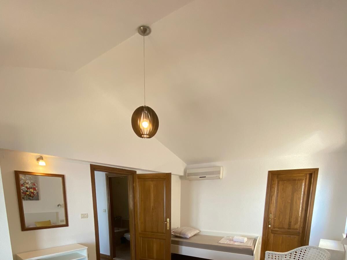 Apartment One bedroom apartment near beach Drašnice, Makarska A-22864-a - Outdoor photo 5