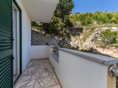 Apartment Two bedroom apartment with balcony and sea view Lokva Rogoznica, Omiš A-23105-c - Outdoor photo 25