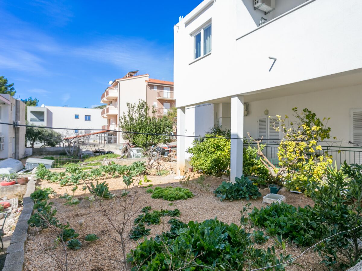 Apartment Two bedroom apartment with balcony Tučepi, Makarska A-22936-a - Outdoor photo 5