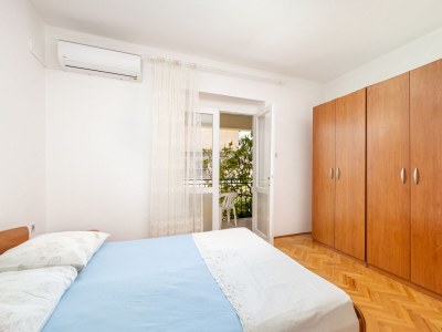 Apartment Two bedroom apartment with balcony Tučepi, Makarska A-22936-a - Outdoor photo 13