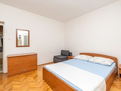 Apartment Two bedroom apartment with balcony Tučepi, Makarska A-22936-a - Outdoor photo 14